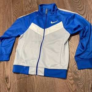 NWT Nike sz 6 youth zip up jacket